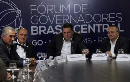 Reinaldo participa de ato de criação da primeira área de preservação do Cerrado