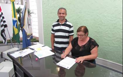 Fátima Nascimento autoriza licitação para comprar Raio-X
