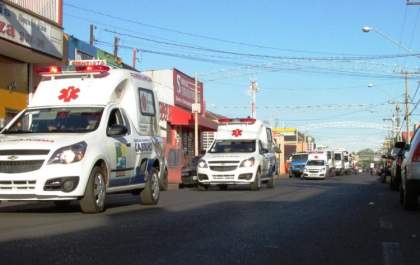 Flávio quer saber se ambulâncias dão conta do recado