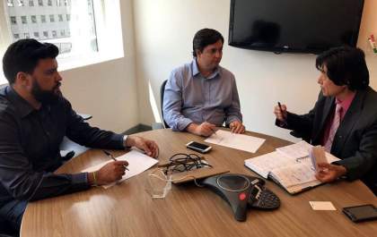 Governo de Andradina cobra do grupo Rumo/ALL limpeza da linha férrea