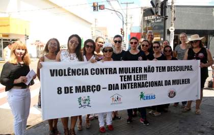 Governo de Andradina e DDM fazem orientações no Dia Internacional da Mulher