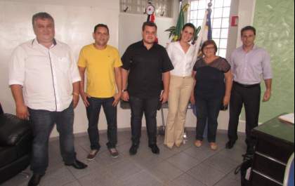 Prefeita Fátima estuda parceria com CIEE para beneficiar estagiários