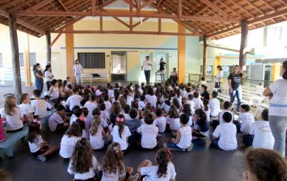 Águas de Andradina faz palestra para crianças do CEA