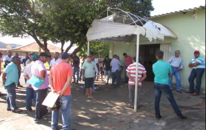 Prefeita Fátima reativa Balcão de Empregos e devolve esperança a castilhenses