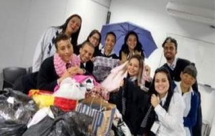 Postos Poupatempo arrecadam roupas, calçados e cobertores