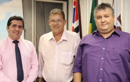 Representantes de Castilho se informam sobre PPAIS Leite