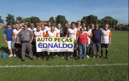 Prefeita Fátima Nascimento prestigia abertura da Copa Master