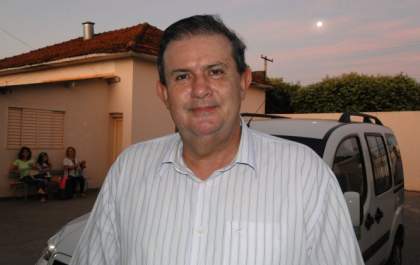 Deputado Eduardo Rocha entrega veículo e equipamentos a entidade de Três Lagoas
