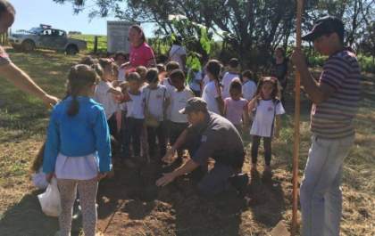 Alunos da EMEI Sítio do Pica Pau Amarelo comemoram Dia do Meio Ambiente
