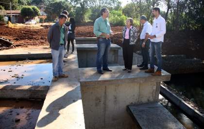 Tamiko vistoria entrega de obra do dissipador na região da bacia da Bandeirantes/Humberto de Campos
