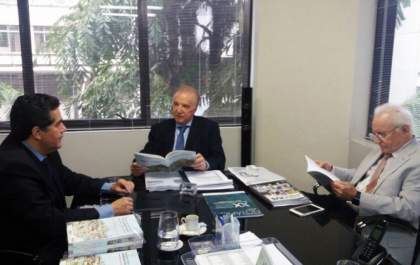 Arisp e Itesp debatem parceria para divulgar norma que visa a regularizar áreas em terras devolutas no Vale do Ribeira e no Alto Vale