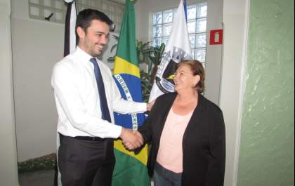 Prefeita nomeia advogado efetivo como Procurador Geral do Município