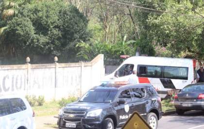Polícia faz reconstituição da morte de filho de Coronel