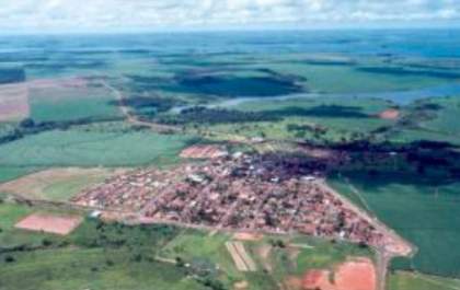 Corpo é encontrado com os pés amarrados em córrego