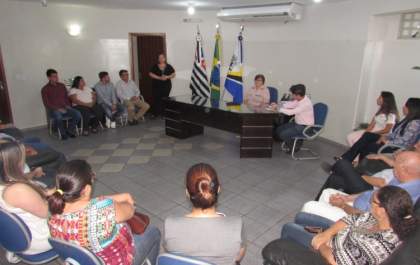 Fátima Nascimento dá posse ao novo Conselho da Saúde