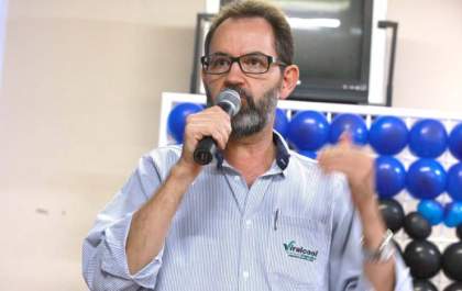 Viralcool comemora aniversário do gerente administrativo Jucelino Vieira