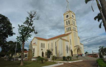 Livro dos 80 anos da Paróquia S. Sebastião será lançado nessa sexta-feira