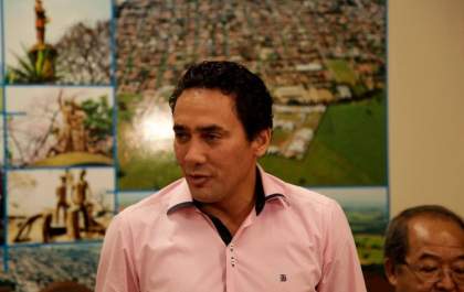 Fernando Magno rebate denúncias feitas por servidores