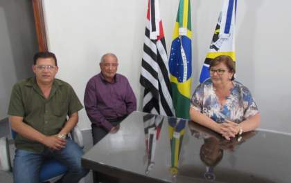 Prefeita retoma obras na Pendengo após pedido do vereador Waldomiro