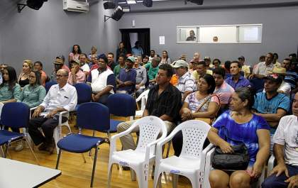 Governo de Andradina realizou o 1° Encontro dos Produtores de Urucum de Andradina e Região