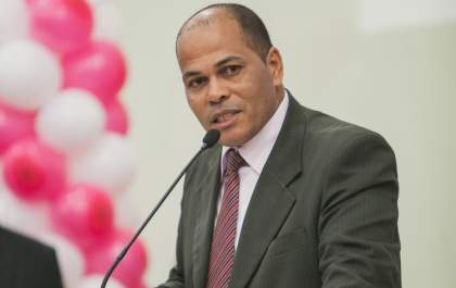 Hernani pede fim de pontos escuros na Mineira e São Pedro