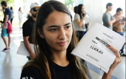 Fim do Enem não significa que estudos vão acabar, revelam estudantes