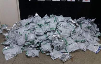 PM de Água Clara apreende veículo utilizado em contrabando de agrotóxicos