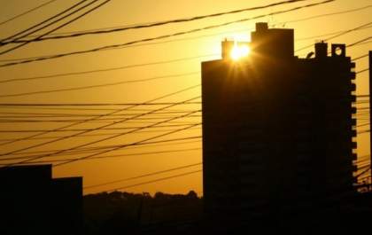 Dia deve ser de sol forte em todo MS e máxima chega a 32ºC na Capital
