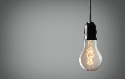 Justiça declara ilegal cobrança de taxa para religação de energia elétrica