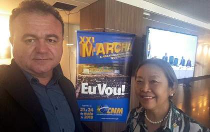 Em Brasília, Tamiko participa de encontro da CNM para discutir situação de UPAs
