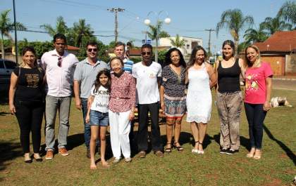 Governo de Andradina inaugura parquinho do bairro Santa Cecília