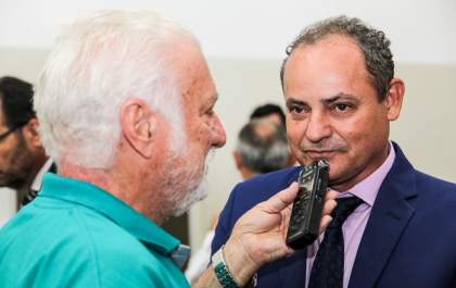 Sem surpresas, Raimundo eleito presidente da Câmara com 13 votos