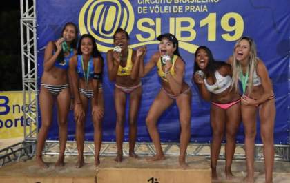 Aninha e Victoria conquistam título do Circuito Nacional de vôlei de praia