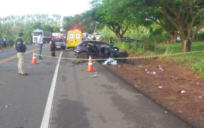 Acidente com carreta na BR - 163 mata Militar