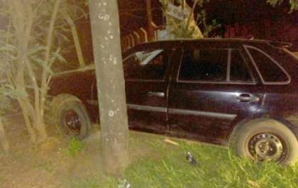 PM apreende veículo com ferramentas para furto em caixas