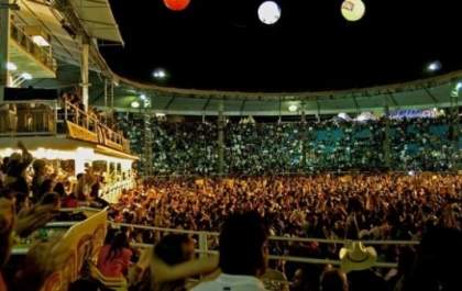 Juiz de Fernandópolis condena casa de show por impedir acesso a recinto de exposição