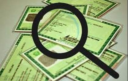 Agendar emissão de RG é 'loteria' com outras 12 mil pessoas na fila