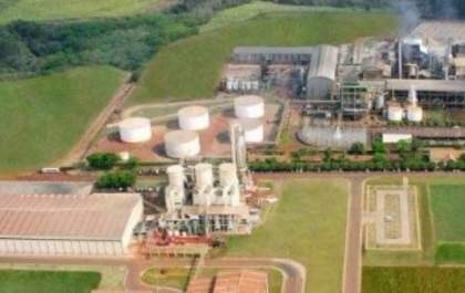 Grupo usineiro demite 800 funcionários na região