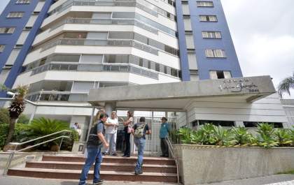 Funcionária de condomínio morre depois de cair do 13º andar em Campo Grande