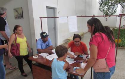 Após entrega dos cupons, Fundo Social prepara presentes para o Natal Iluminado