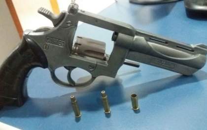 Homem é preso com arma de fogo em Três Lagoas