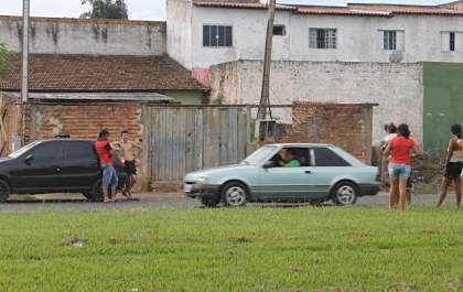 Corpo de um homem é encontrado em estado avançado de decomposição numa casa no bairro Marrecas