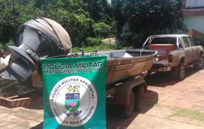 Grupo é preso com munições e até carne de jacaré