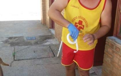 Banhistas saem do rio no Figueiral com ferimentos nos pés e autoridades investigam o caso