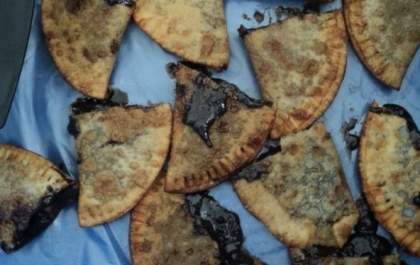 Mulher presa com pasteis recheados de maconha