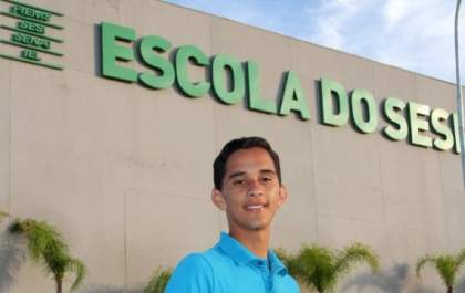 Aluno do Sesi de Três Lagoas ganha bolsa de estudos em 3 universidades dos Estados Unidos