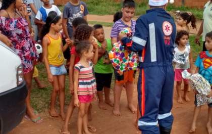 1º Samu Natal Feliz renova as esperanças através do sorriso e da alegria de crianças carentes