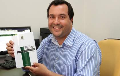 Bazé orienta população sobre direitos do consumidor