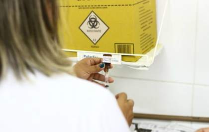 Sesau abre processo seletivo com 80 vagas de enfermagem e salário de R$ 2,8 mil