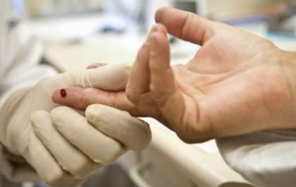 SUS oferece tratamento completo e gratuito de HIV